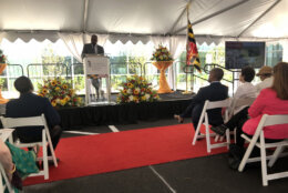 University of Maryland Medical leaders, regional health officials, elected leaders and clinical teams were among those who attended themedical center's ribbon cutting (WTOP/Dick Uliano)