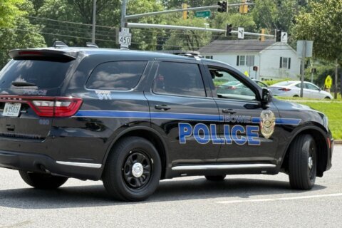 Know a good police officer? This Maryland department will pay you for the tip